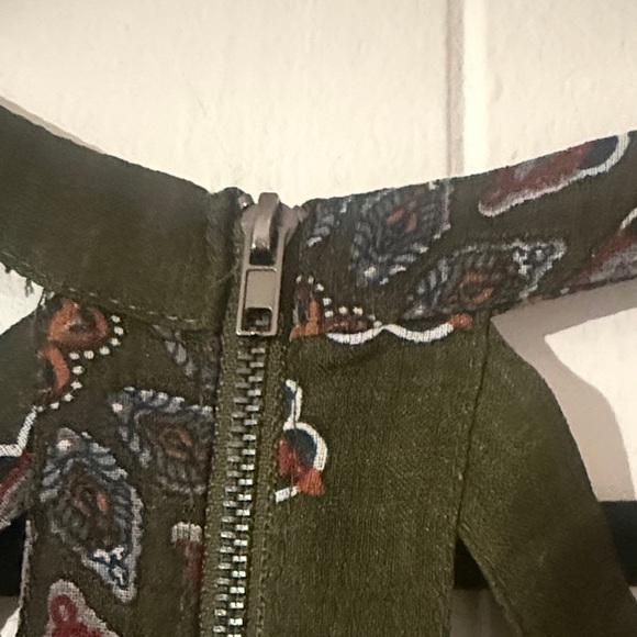 Doe & Rae Asymmetrical Dress in Dark Green with Floral Design - Picture 7 of 8